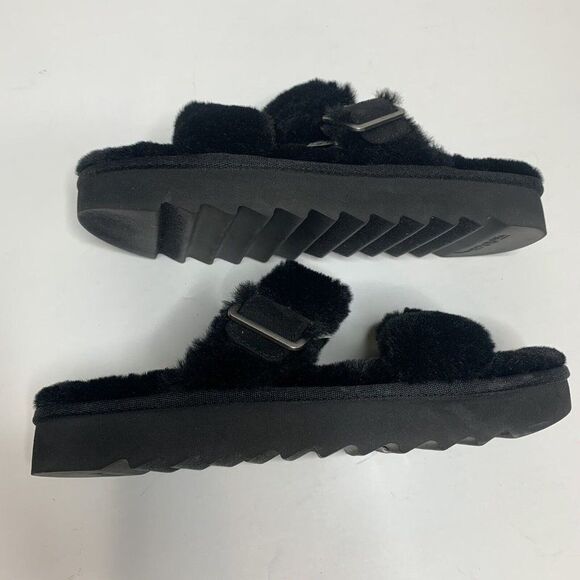 UGG Fuzz Yeah Black Sheepskin Shearling Sherpa Slippers Sandals Womens Size 7M - Picture 4 of 8